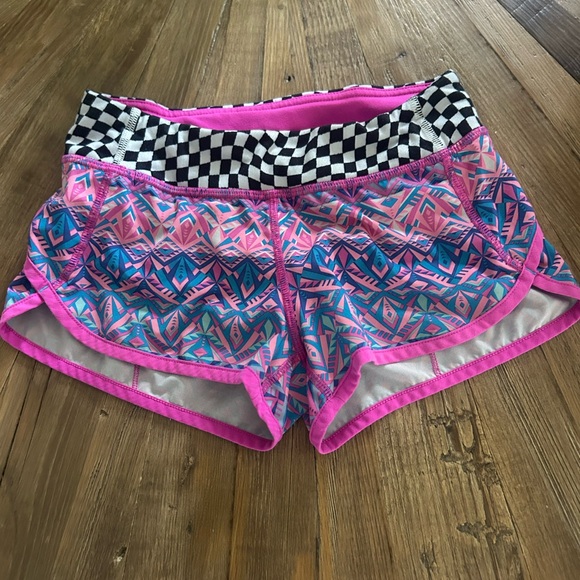 Ivivva by Lululemon Athletic Shorts - size girls 8 - Picture 1 of 3